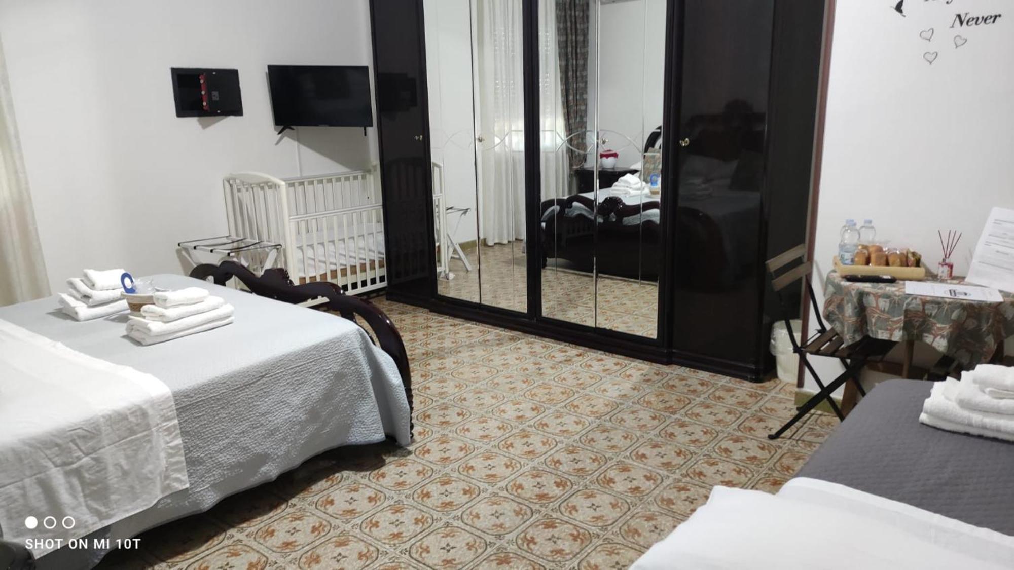 B&B Le Corti Caserta Exterior photo